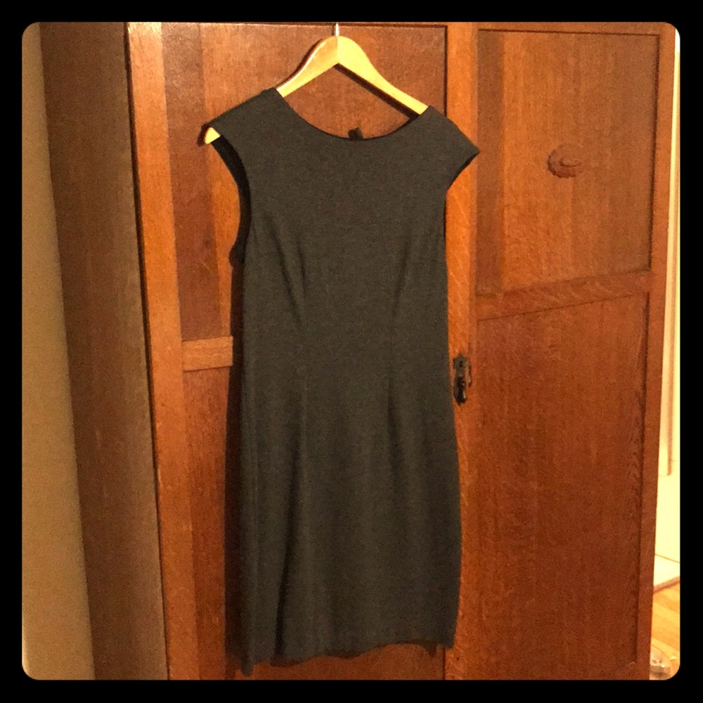 Robin Jordan knit dress size 10